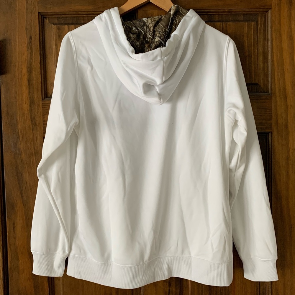 Realtree Sweatshirt - Picture 2 of 4